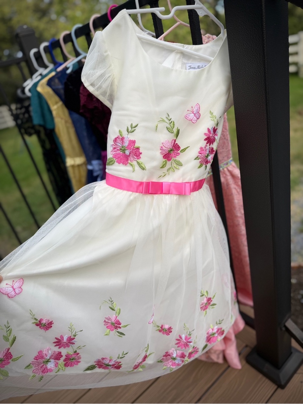 JONA MICHELLE | 8 | Ivory + Embroidery Floral Kids Girls Dress-up Occasion Dress